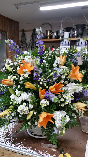 Florist «A & B Florist», reviews and photos, 908 S Cashua Dr, Florence, SC 29501, USA