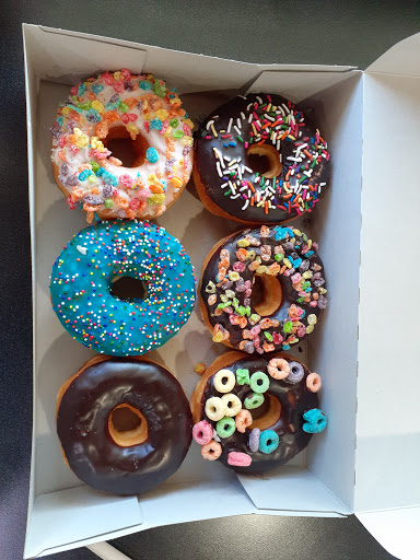 Donut Shop «Yum Yum Donuts», reviews and photos, 2792 Hamner Ave, Norco, CA 91760, USA