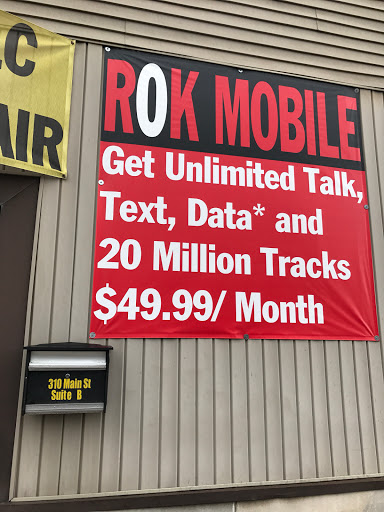 Cell Phone Store «CELL IT HERE», reviews and photos, 310 Main St, Bridgeport, OH 43912, USA