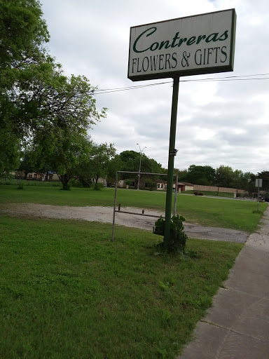 Florist «Contreras Flowers & Gifts», reviews and photos, 817 Main St, Schertz, TX 78154, USA
