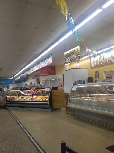 Supermarket «La Plaza Supermarket», reviews and photos, 13609 Lakewood Heights Blvd, Cleveland, OH 44107, USA