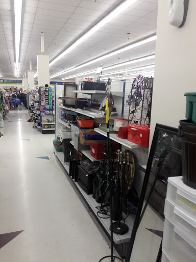 Thrift Store «Goodwill», reviews and photos, 14500 15th Ave NE, Shoreline, WA 98155, USA