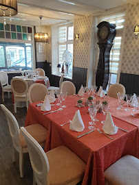 Atmosphère du Restaurant français L'Auberge Flamande à Watten - n°13