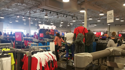 Sporting Goods Store «Nike Factory Store», reviews and photos, 5050 Factory Shops Blvd #905, Castle Rock, CO 80108, USA