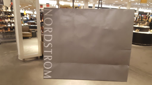 Department Store «Nordstrom Burlington», reviews and photos, 75 Middlesex Turnpike, Burlington, MA 01803, USA