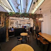 Atmosphère du Restaurant de cuisine fusion asiatique Little Baobei à Paris - n°14