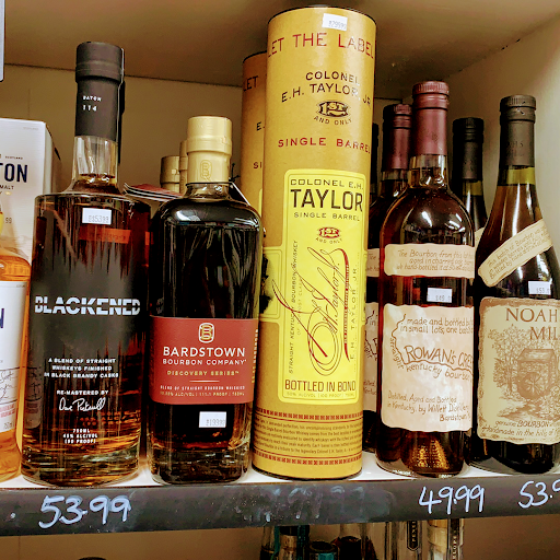 Liquor Store «Carhart Wines & Liquors», reviews and photos, 343 Mamaroneck Ave, White Plains, NY 10605, USA