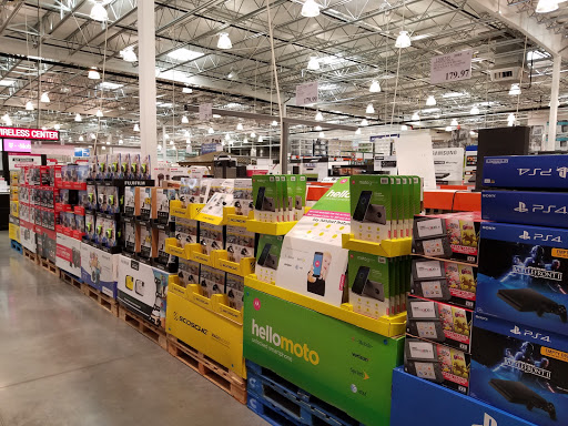 Warehouse store «Costco Wholesale», reviews and photos, 3171 District Ave, Charlottesville, VA 22901, USA