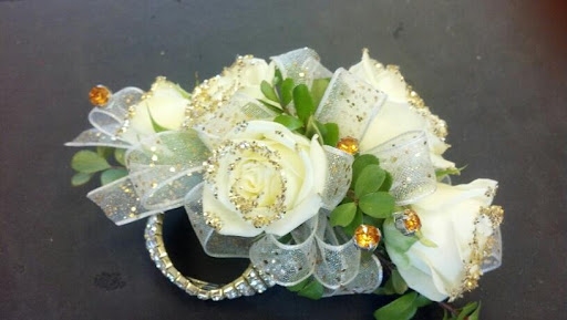 Florist «Wisteria Flower Shoppe, LLC», reviews and photos, 22 E Broadway, Derry, NH 03038, USA