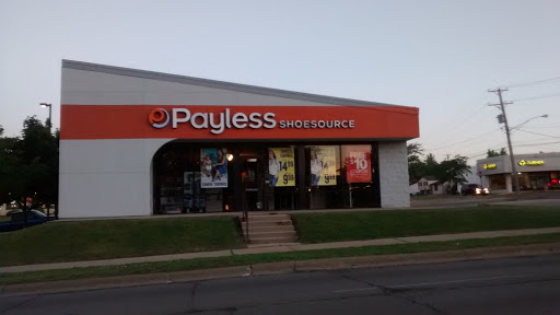 Shoe Store «Payless ShoeSource», reviews and photos, 2511 Grand Ave, Waukegan, IL 60085, USA
