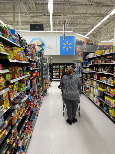 Department Store «Walmart Supercenter», reviews and photos, 1100 New Haven Rd, Naugatuck, CT 06770, USA