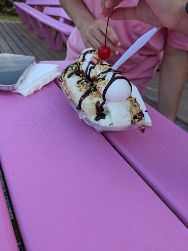 Ice Cream Shop «Cups and Cones», reviews and photos, 40146 NC-12, Avon, NC 27915, USA