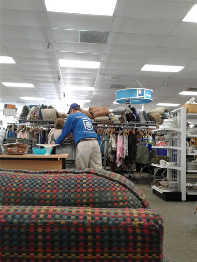 Thrift Store «Goodwill Retail Store & Donation Center», reviews and photos