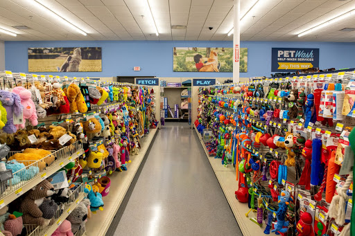 Pet Store «Petsense Pine Bluff», reviews and photos, 5514 S Olive St, Pine Bluff, AR 71603, USA