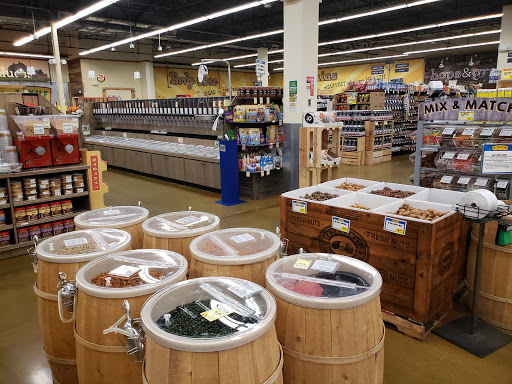 Grocery Store «Fresh Thyme Farmers Market- Fairborn», reviews and photos, 2850 Centre Dr, Beavercreek, OH 45324, USA