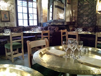 Atmosphère du Restaurant marocain Restaurant Le Sirocco à Paris - n°17