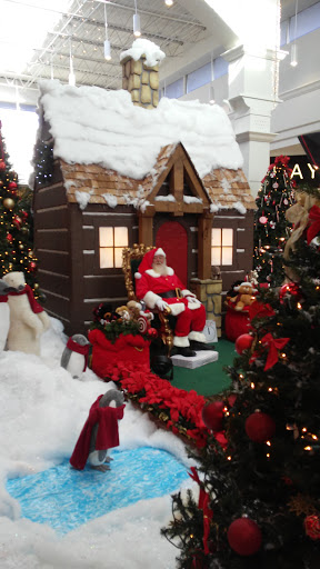 Shopping Mall «North Grand Mall», reviews and photos, 2801 Grand Ave, Ames, IA 50010, USA