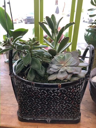 Florist «THE FLOWER SHOPPE OF NEW ALBANY», reviews and photos, 3111 Blackiston Mill Rd, New Albany, IN 47150, USA