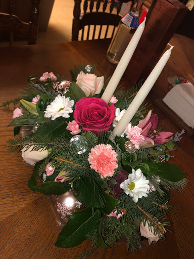 Florist «Columbia Florist & Nursery Inc», reviews and photos, 24377 Royalton Rd, Columbia Station, OH 44028, USA