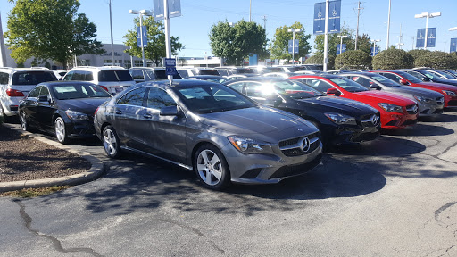 Mercedes Benz Dealer «Mercedes-Benz Of Orland Park», reviews and photos, 8430 W 159th St, Orland Park, IL 60462, USA