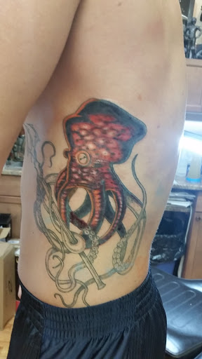 Tattoo Shop «First Place Tattoos», reviews and photos, 128 Main St, Hackettstown, NJ 07840, USA