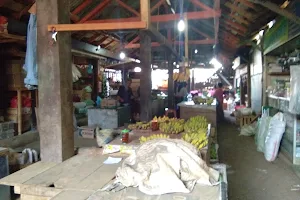 Pasar Ngadirojo image