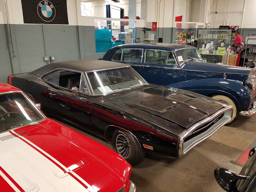 Car Dealer «Automotive Imports Sales & Service», reviews and photos, 1207 S Platte River Dr a, Denver, CO 80223, USA