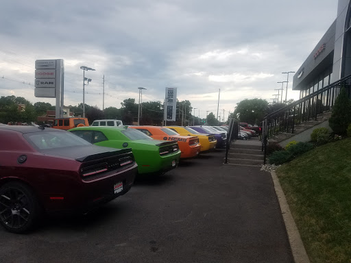 Car Dealer «Liccardi Chrysler Dodge RAM», reviews and photos, 130 US-22, Green Brook Township, NJ 08812, USA