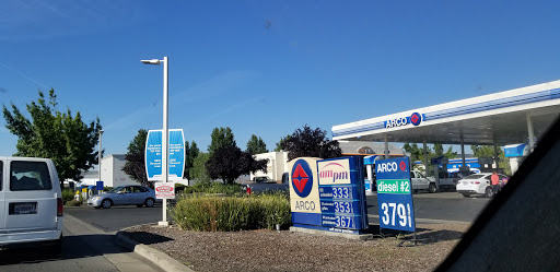 Convenience Store «AMPM», reviews and photos, 1129 N Beale Rd, Marysville, CA 95901, USA