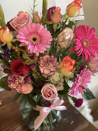 Florist «Dillon-Chapin Inc», reviews and photos, 161 White St, Hartford, CT 06114, USA