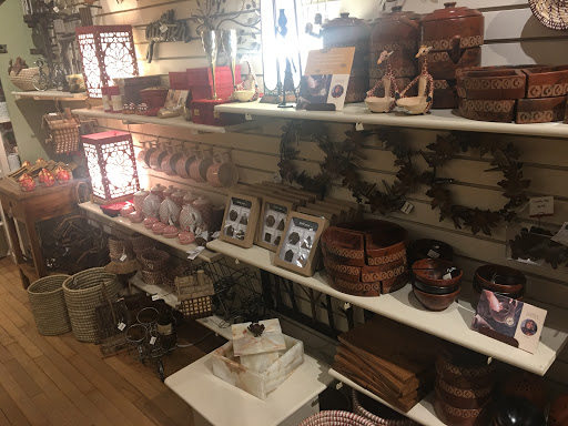 Home Goods Store «Ten Thousand Villages», reviews and photos, 105 W Main St, Charlottesville, VA 22902, USA