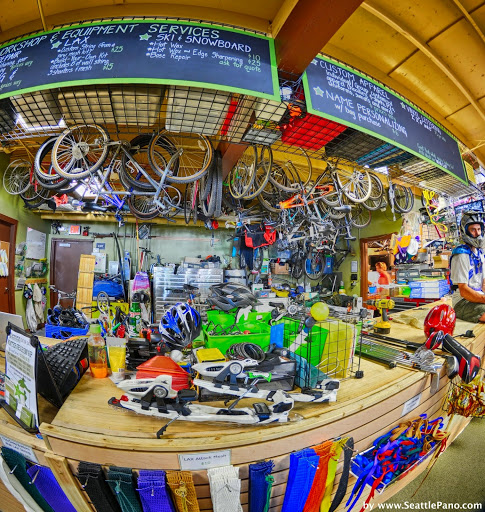 Sporting Goods Store «Superior Seconds Gear Exchange», reviews and photos, 96 Front St S, Issaquah, WA 98027, USA