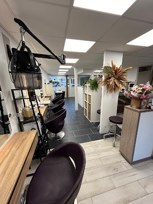 Coiff'Hair - coiffeur et coloration végétale à Fréjus