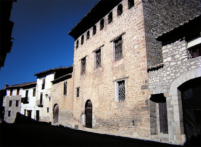 Casa Aliaga Pl. Nicolás Ferrer, 7, 44141 Mirambel, Teruel, España
