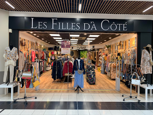 Magasin de vêtements pour femmes Les filles D'à Côté - Fougères Fougères