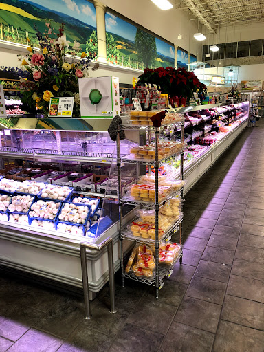 Produce Market «ShopRite of North Brunswick», reviews and photos, 400 Renaissance Rd, North Brunswick Township, NJ 08902, USA