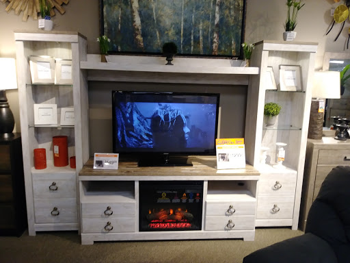 Furniture Store «Ashley HomeStore», reviews and photos, 1810 S Broadway, Los Angeles, CA 90015, USA