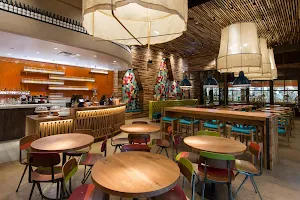 Nando's PERi-PERi image