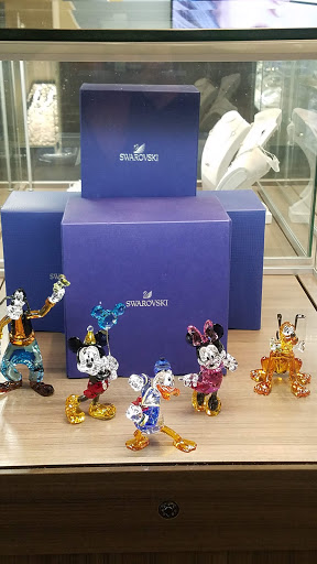 Jewelry Store «Robbins Brothers», reviews and photos, 3820 S Bristol St, Santa Ana, CA 92704, USA