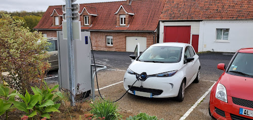 Borne de recharge de véhicules électriques pass pass électrique Charging Station Diéval