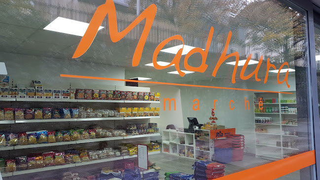 Rezensionen über Madhura Marché in Nyon - Supermarkt