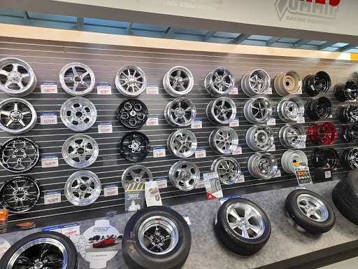 Auto Parts Store «Summit Racing Equipment», reviews and photos, 20 King Mill Rd, McDonough, GA 30253, USA