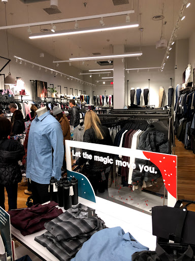 Sportswear Store «lululemon», reviews and photos, 1304 Burlingame Ave, Burlingame, CA 94010, USA