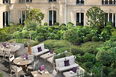 Joy à Paris