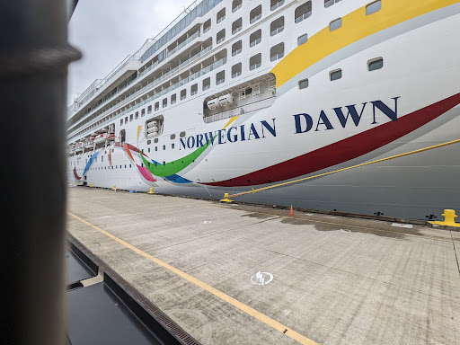 Shopping Mall «Channelside Bay Plaza», reviews and photos, 615 Channelside Dr #117, Tampa, FL 33602, USA