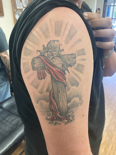 Tattoo Shop «That Tattoo Studio», reviews and photos, 605 N Washington Blvd, Sarasota, FL 34236, USA