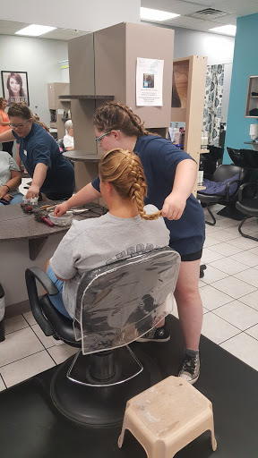Hair Salon «Guys & Gals Quarters Salon & Day Spa», reviews and photos, 22 Saratoga Dr, Batesville, IN 47006, USA