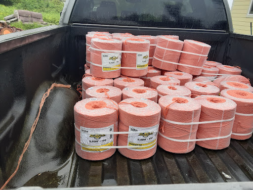 Animal Feed Store «Wilco Farm Store», reviews and photos, 664 W Baseline St, Cornelius, OR 97113, USA