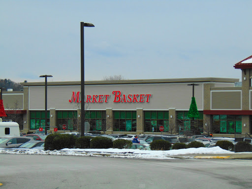 Grocery Store «Market Basket», reviews and photos, 95 Sutton Ave, Oxford, MA 01540, USA