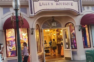 Lilly's Boutique image